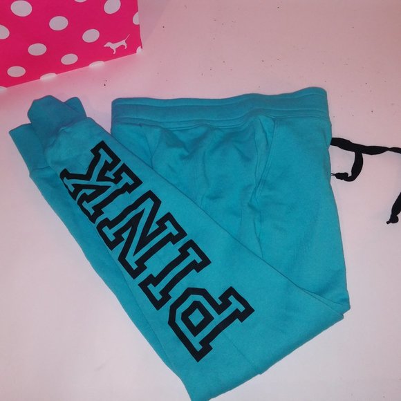 Victoria Secret‎ PINK Jogger - Picture 1 of 7